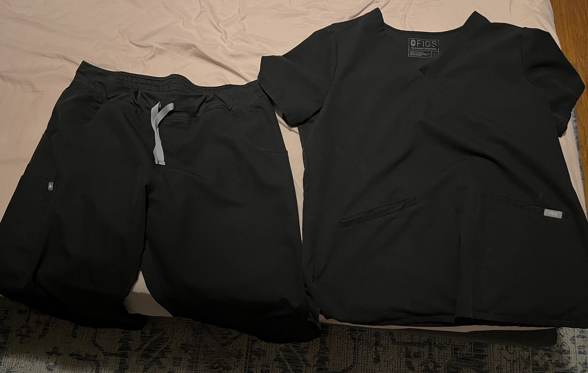 FIGS scrubs