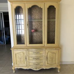 Moving Sale, Tamarac, Florida.    