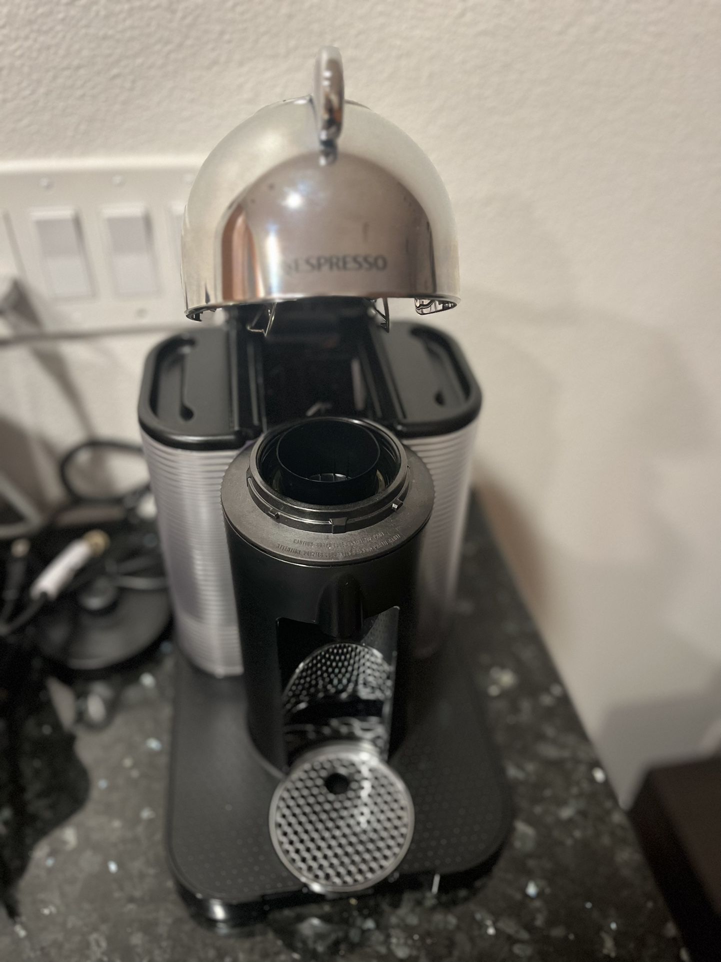 Nespresso Vertuo Coffee and Espresso Machine by Breville,5 Cups