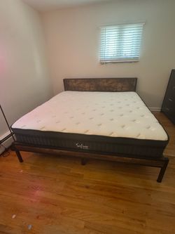 King size Mattress & bed frame