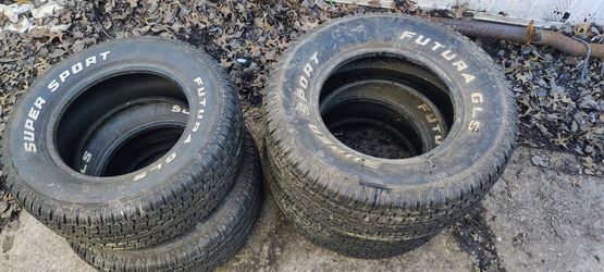 Two Rear 275 60 R15 Tire Two Front 245 60 R15 Front Tires No Dry Rot Or Cracking In Them