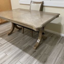 Kitchen table
