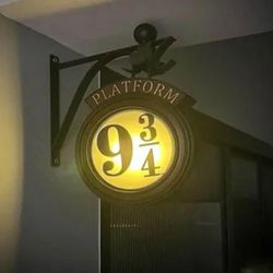 3D Harry Potter Hanging 9 3/4 Night Light Hanging Wall Lamp Platform Hogwartsed // 8 Available 