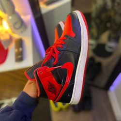 Jordan 1 Mid Alternate Bred (2022