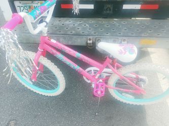 Girls bike