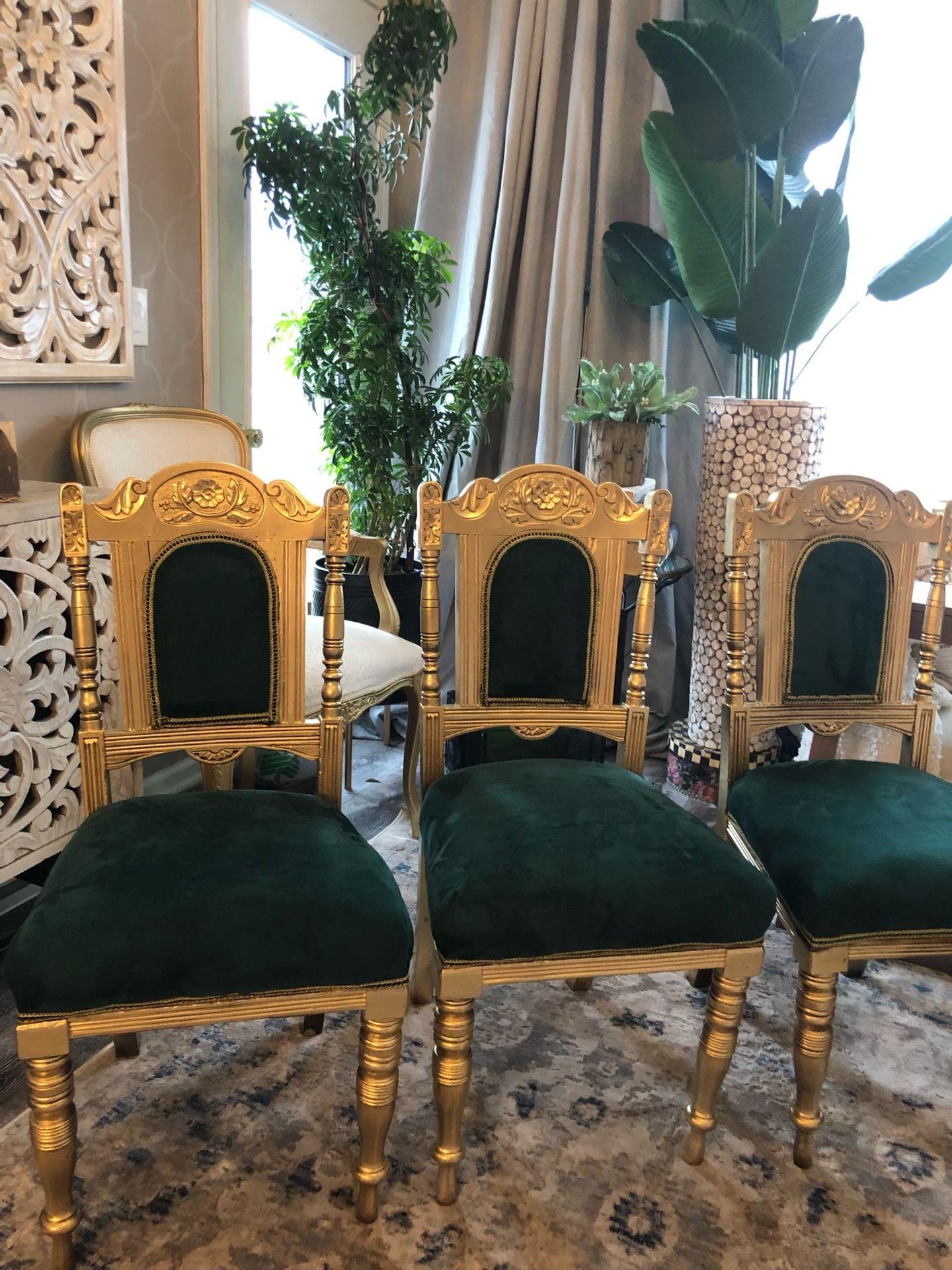 Very Beautiful gorgeous dining antique chairs πͺ 4