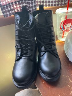 $25, New Women’s Boots size 8