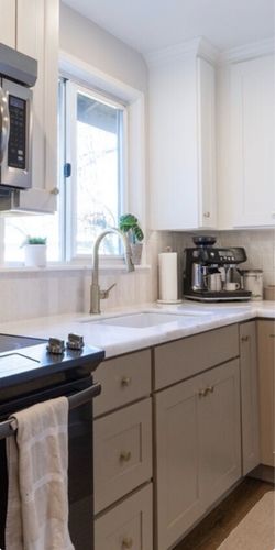 Glacier Bat Gold Kitchen Faucet
