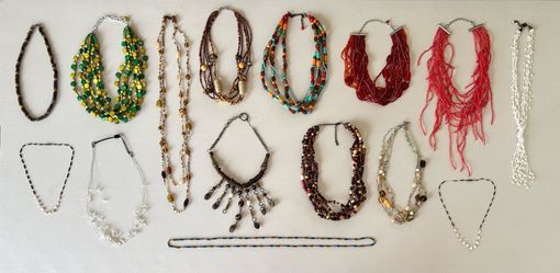 NECKLACES costume jewelry *34 items for 1 price*
