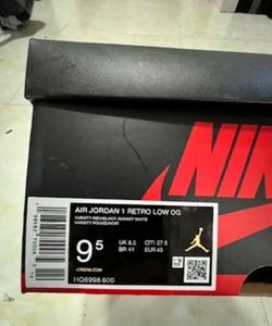 AIR JORDAN 1 RETRO LOW OG VARSITY RED/BLACK-SUMMIT WHITE VARSITY ROUGE/NOIR