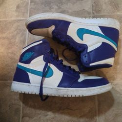 Nike Air Jordan 1 Retro High Fengshui "Hornets" 332550-442 Men's Size 10.5