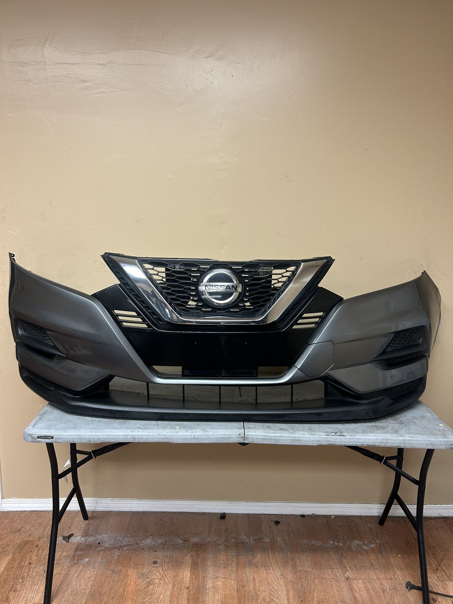 2020 2021 2022 2023 Nissan Rogue Sport Front Bumper Cover Oem