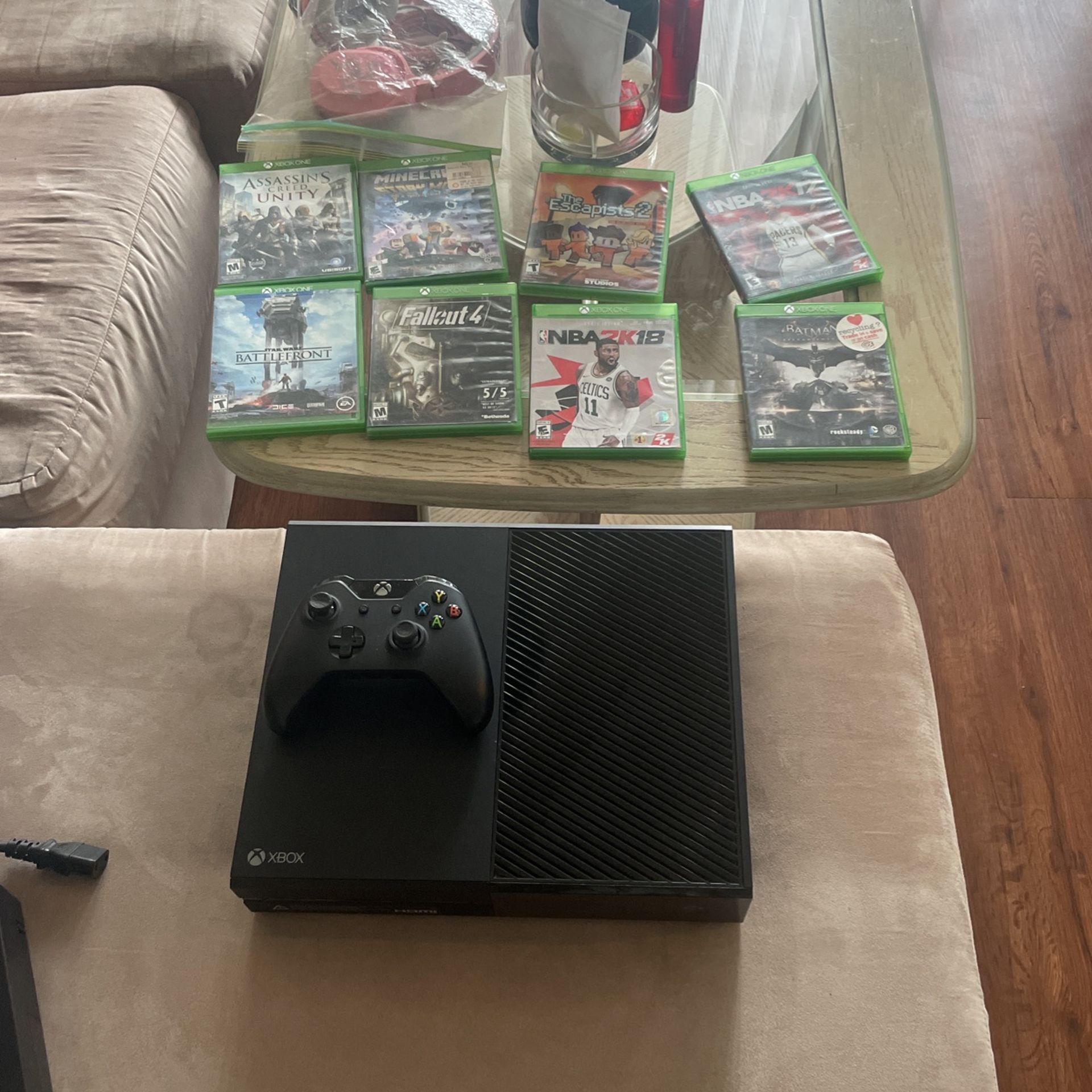 Xbox One With Games And Headphones