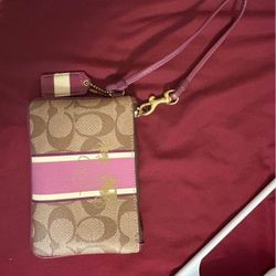 Coach Wristlet 