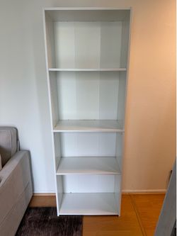 2x White Bookshelves