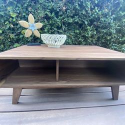 COFFEE TABLE