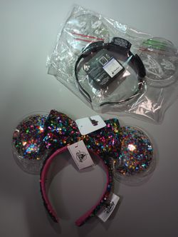 2 Disney Mickey Ears 
