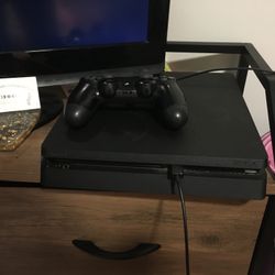PS4 FOR SALE