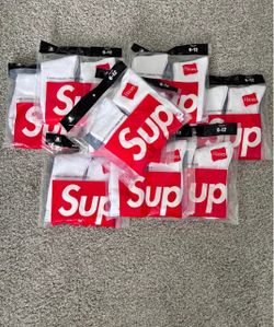 Supreme socks