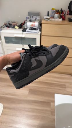 Nike Dunk Lows ‘Black Roses’