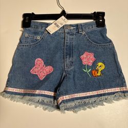 Vintage tweety bird youth Jean shorts Sz - 6/8 fit