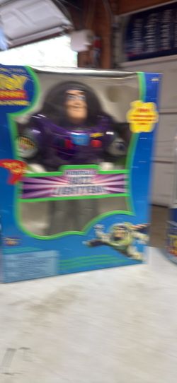 Buzz Lightyear and Yoda
