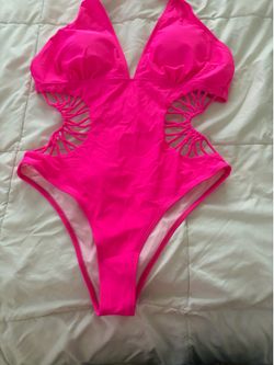 Swimsuit, swimsuit, and more swimsuits