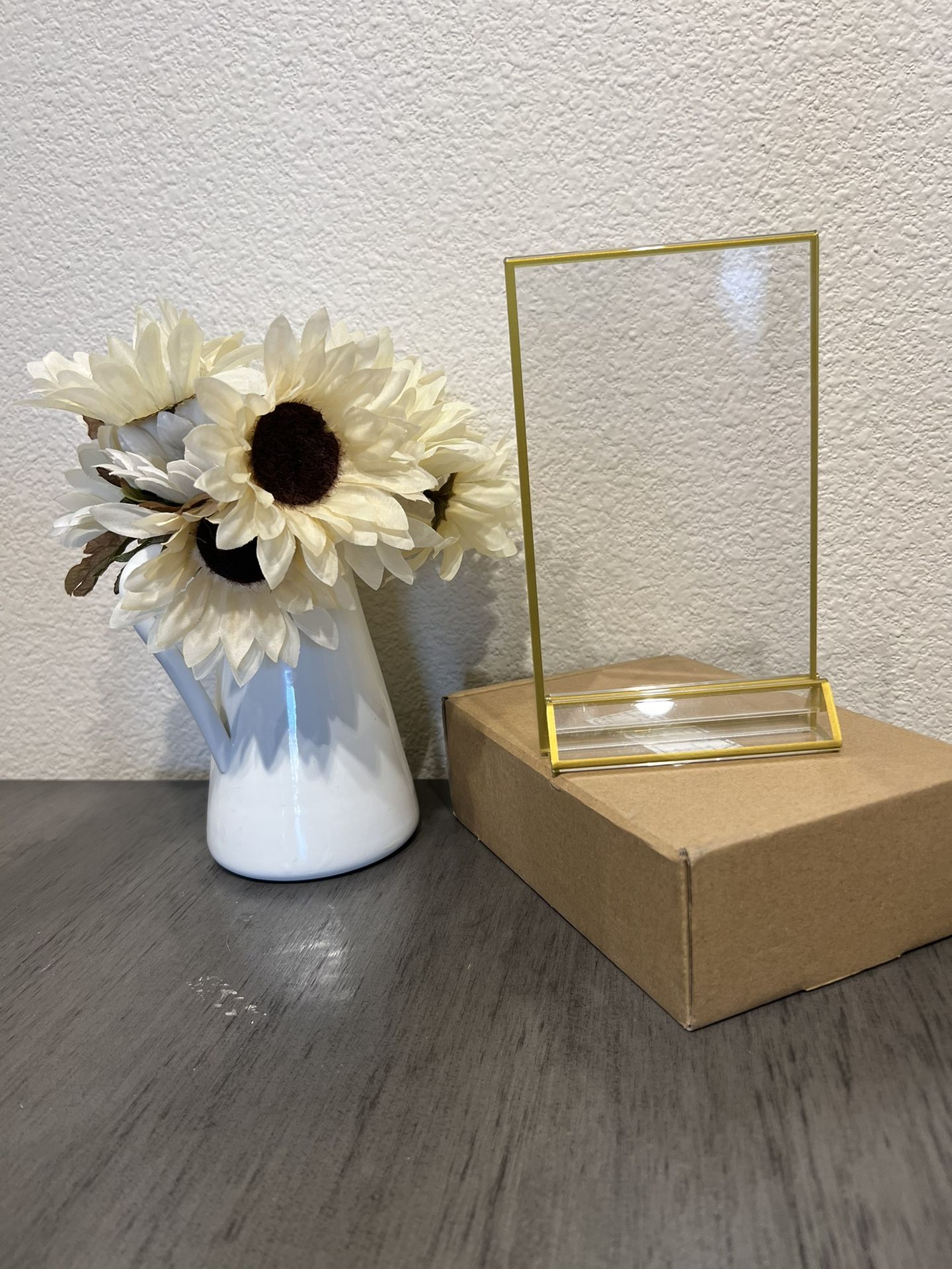 Acrylic Wedding/Sign Holder