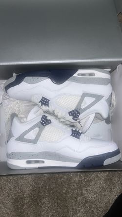 Jordan 4s