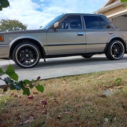 1987 Nissan Maxima