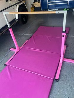 Gymnastic Bar and Mat
