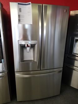 New scratch and dent Kenmore elite 31cu.ft French door refrigerator stainless 1 year warranty