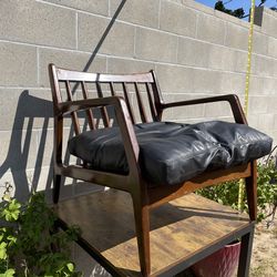 vintage mid-century modern lounge chair, often identified as a design by Lawrence Peabody or Ib Kofod-Larsen manufactured for the company