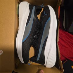 Size 13 Men Puma Rocket Fuel Sneakers