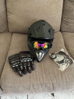 Dirtbike helmet set