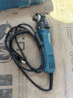 MAKITA TM3010C in working condition for spare parts
