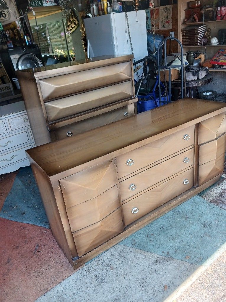 Mid-century Dresser And Chest Manufactured By United All Wood