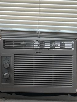 Air conditioner 5,000 BTU