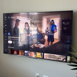 Hisense - 65" Class U8 Series Mini-LED QLED 4K UHD Smart Google TV-Excellent condition