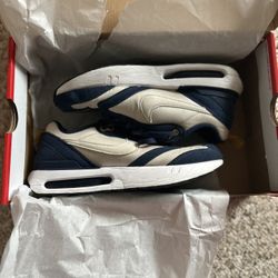 Nike Air Max Dawn 'Light Bone Midnight Navy’ Size 5.5 (Not Original Box)