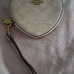 Coach Heart Wristlet Please Read Description!!