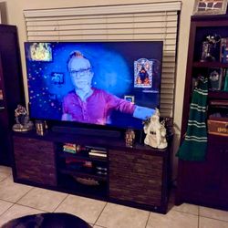 TV Stand And Matching Bookshelves 