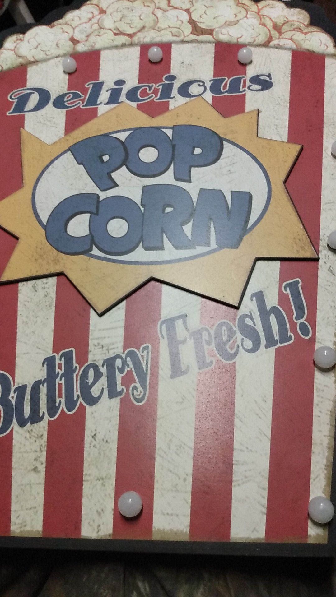 popcorn light up sign great for bar man cave or she shed etc.