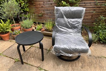 NEW NATURAL EXPRESSIONS (1 CHAIR AND 1 TABLE) GREY/BLACK