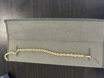 10k Gold Bracelet 