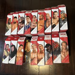 WWE ULTIMATE EDITION LOT SEALED