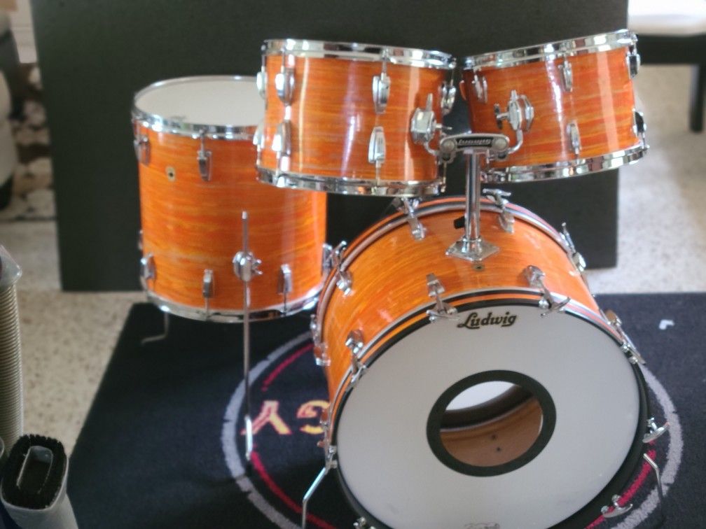 Vintage 1968 Ludwig Mod Orange, Hollywood Drums
