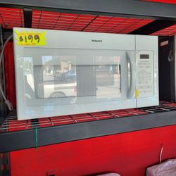 Hotpoint Over The Range Microwave V87B