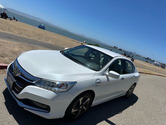 Honda Accord Hybrid plug in