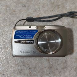 Olympus Stylus 600